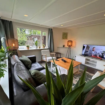 Veluwe House - On Child Friendly Park With Swimming Pool And Restaurant *